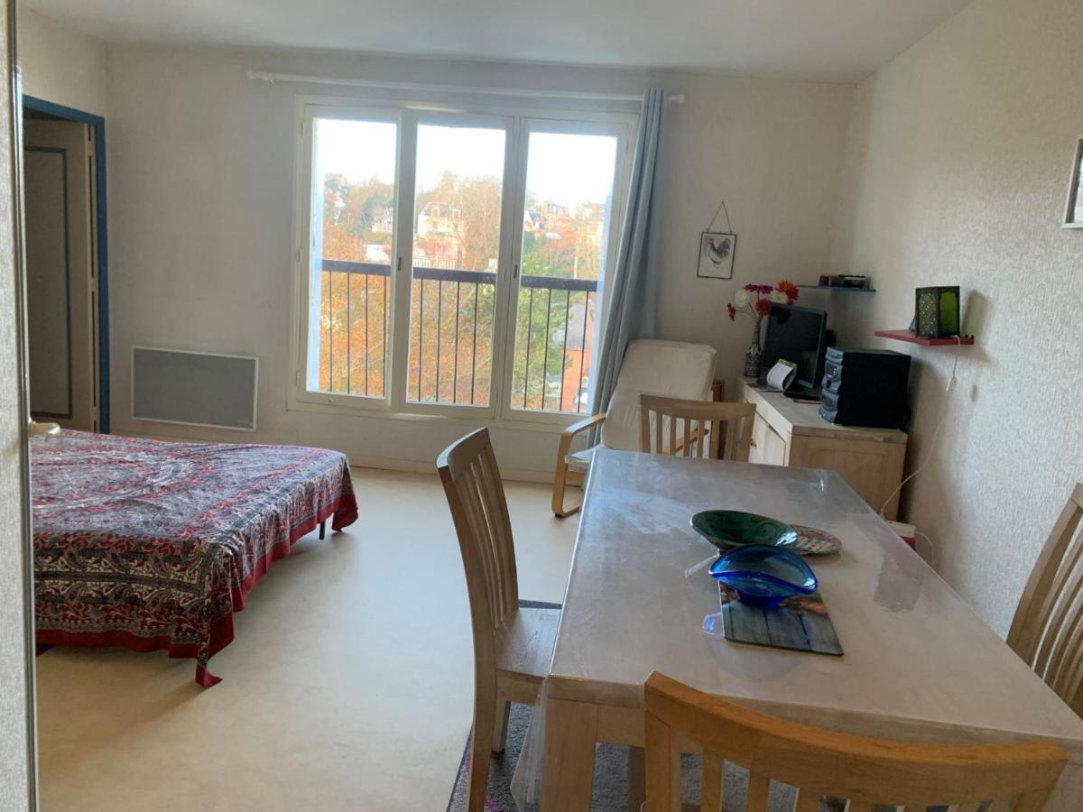 Appartement 2 Pieces Centre De Villers-Sur-Mer Avec Parking - Fr-1-712-40 エクステリア 写真